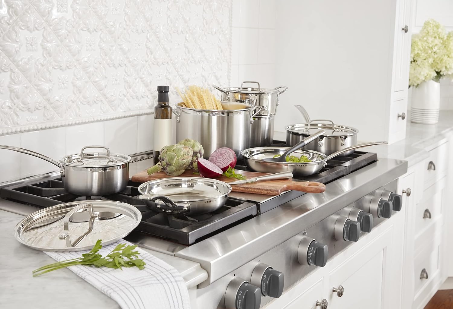 Cuisinart 12-Piece Cookware Set MCP-12N Can Opener Black